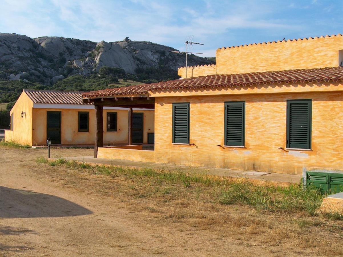 Agriturismo Lu Branu Arzachena Exterior photo
